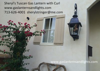 Tuscan Gas Light With Top Curl